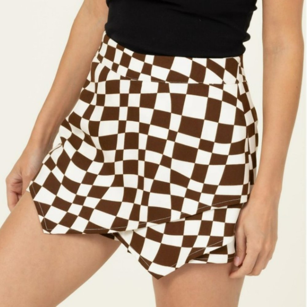 Checkerboard Skort in Brown
